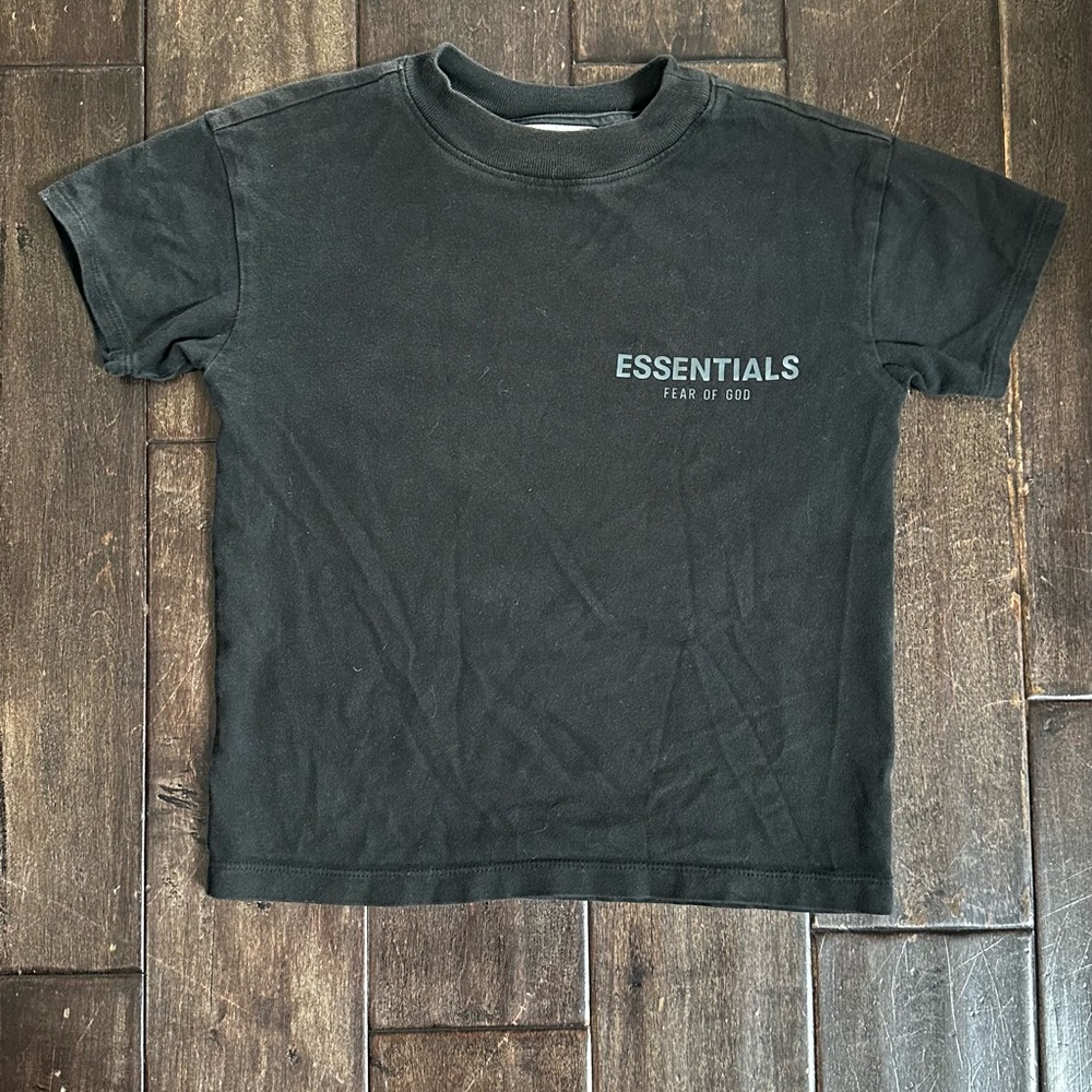 Fear of God, Essentials Kids Black T-Shirt sz. 6/7